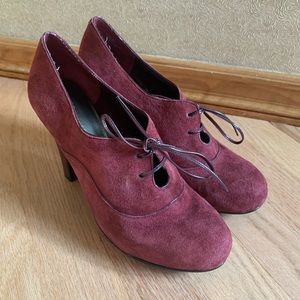Nine West Burgundy Pumps